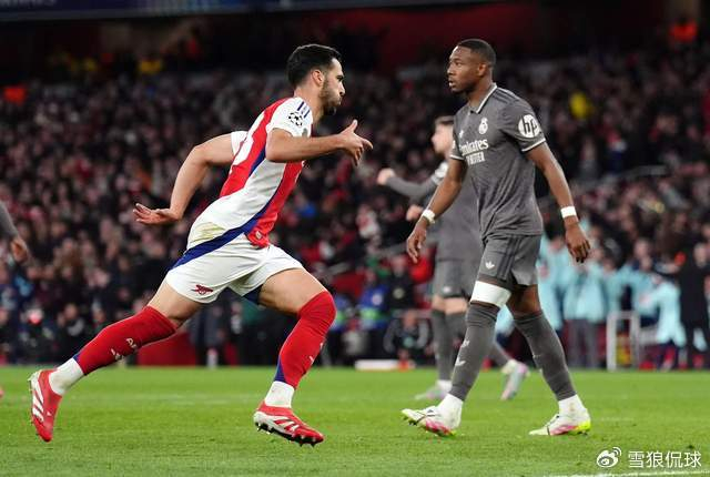 爱游戏平台包含风云突变曼联集结日强势反弹马赛集结日止住颓势，现场解说直呼：今晚皇家社会备战NBA总决赛的词条